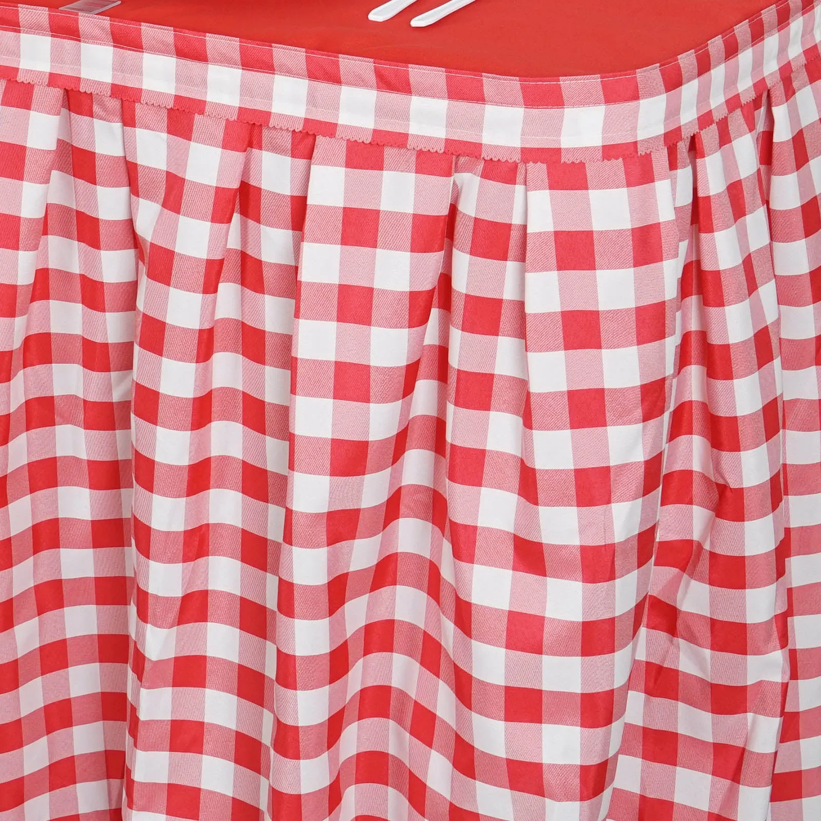 14FT Perfect Picnic Inspired White/Red Checkered Polyester Table Skirt For Wedding Party Event