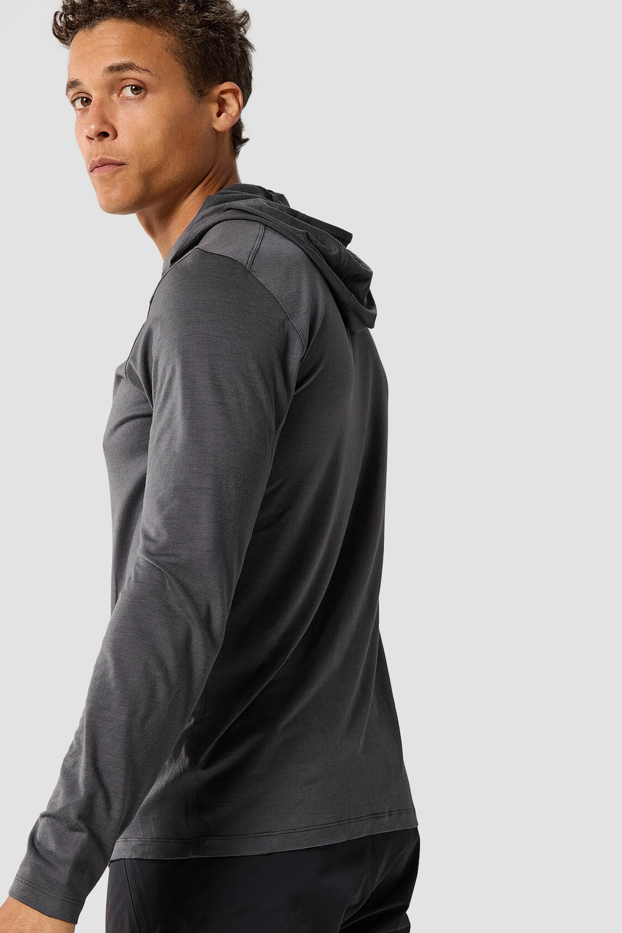 Arc'teryx Men's Ionia Merino Wool Hoody in Cloud