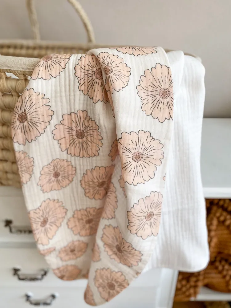 Baby blanket / caramel flowers