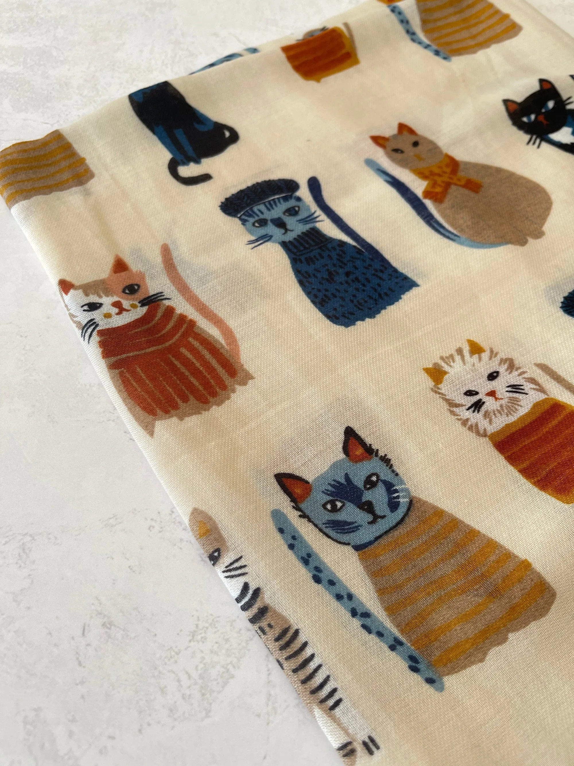 BEIGE COTTON BLEND CAT PRINT LIGHTWEIGHT SCARF