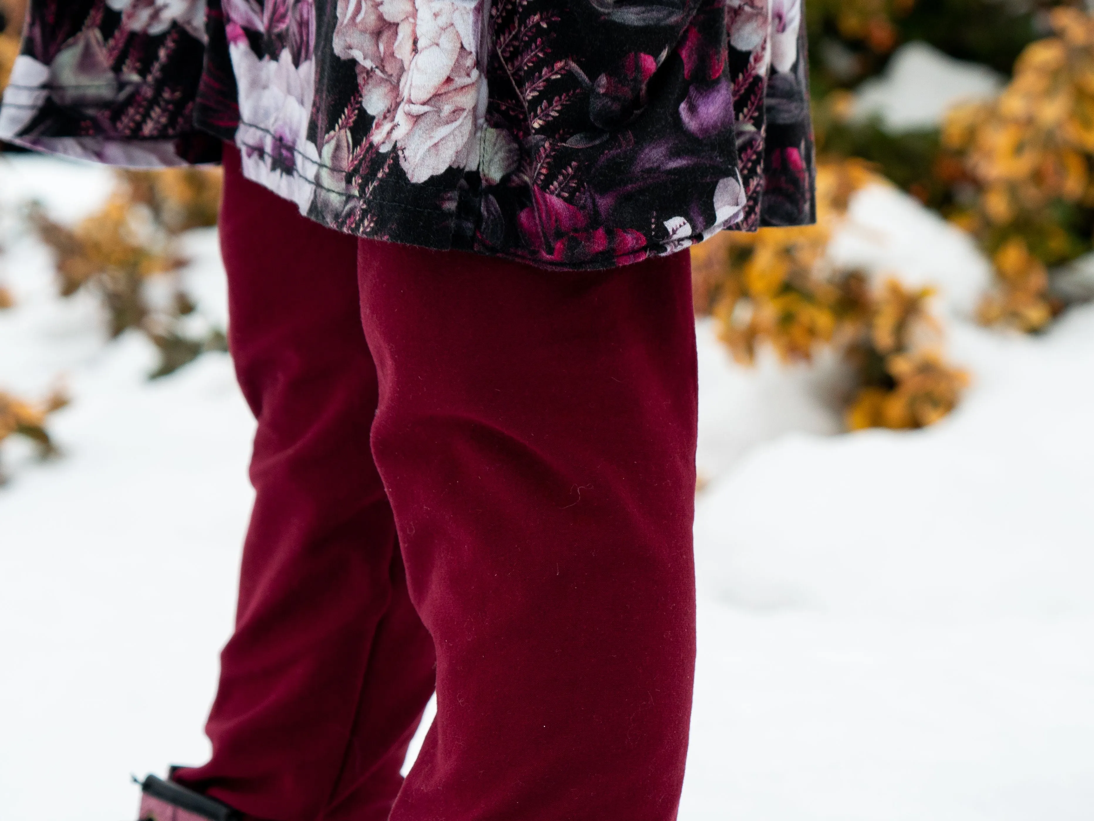 Bumblito Leggings ~ Burgundy