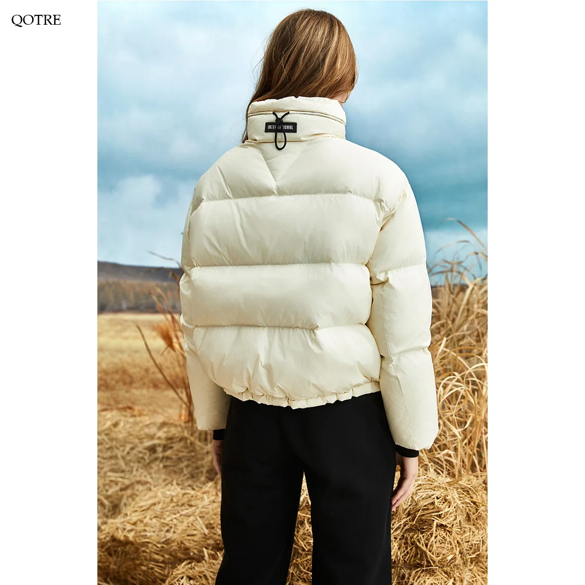 Cropped Stand-Up Collar Down Jacket