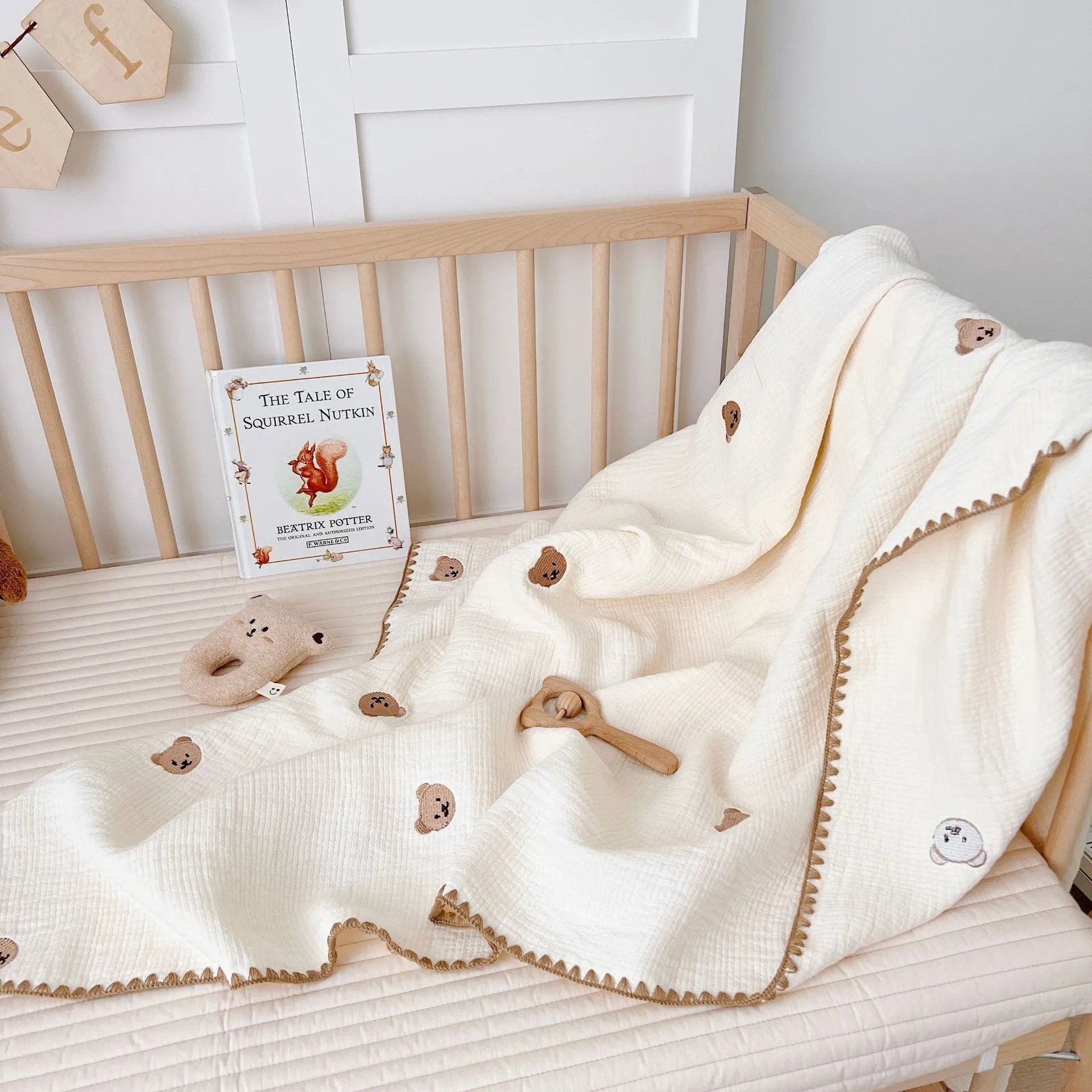 Earthy Cotton Blanket with Delicate Trim (25 designs)