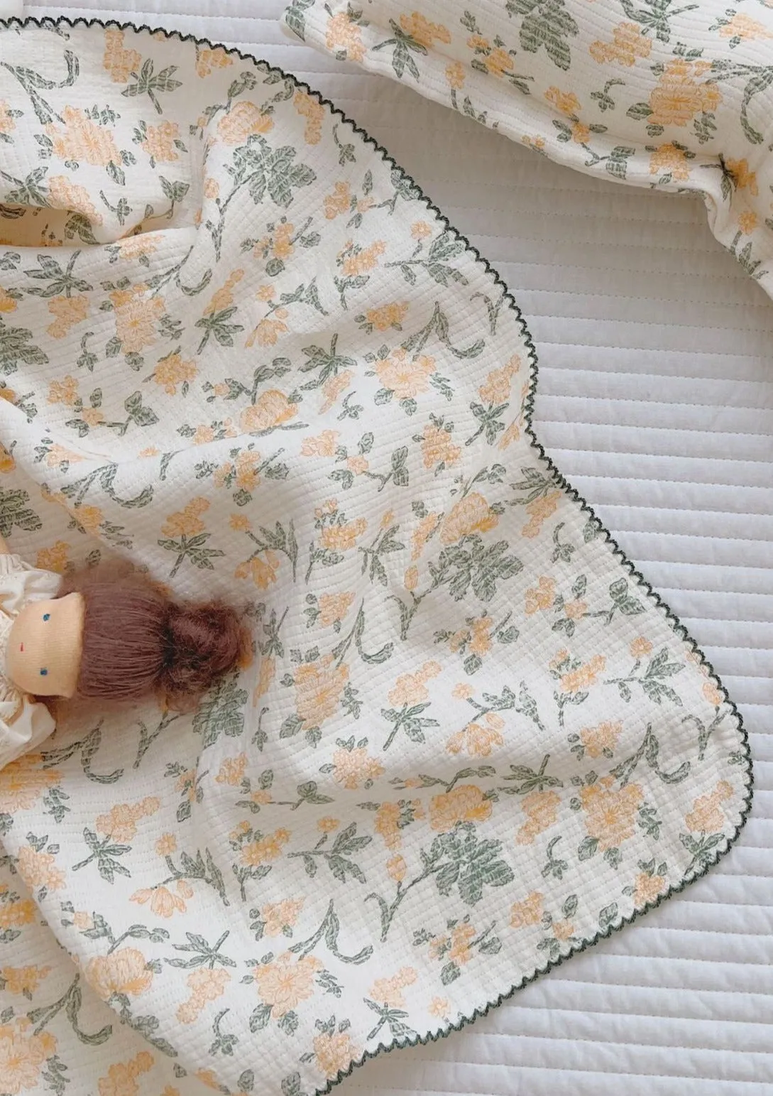 Earthy Cotton Blanket with Delicate Trim (25 designs)