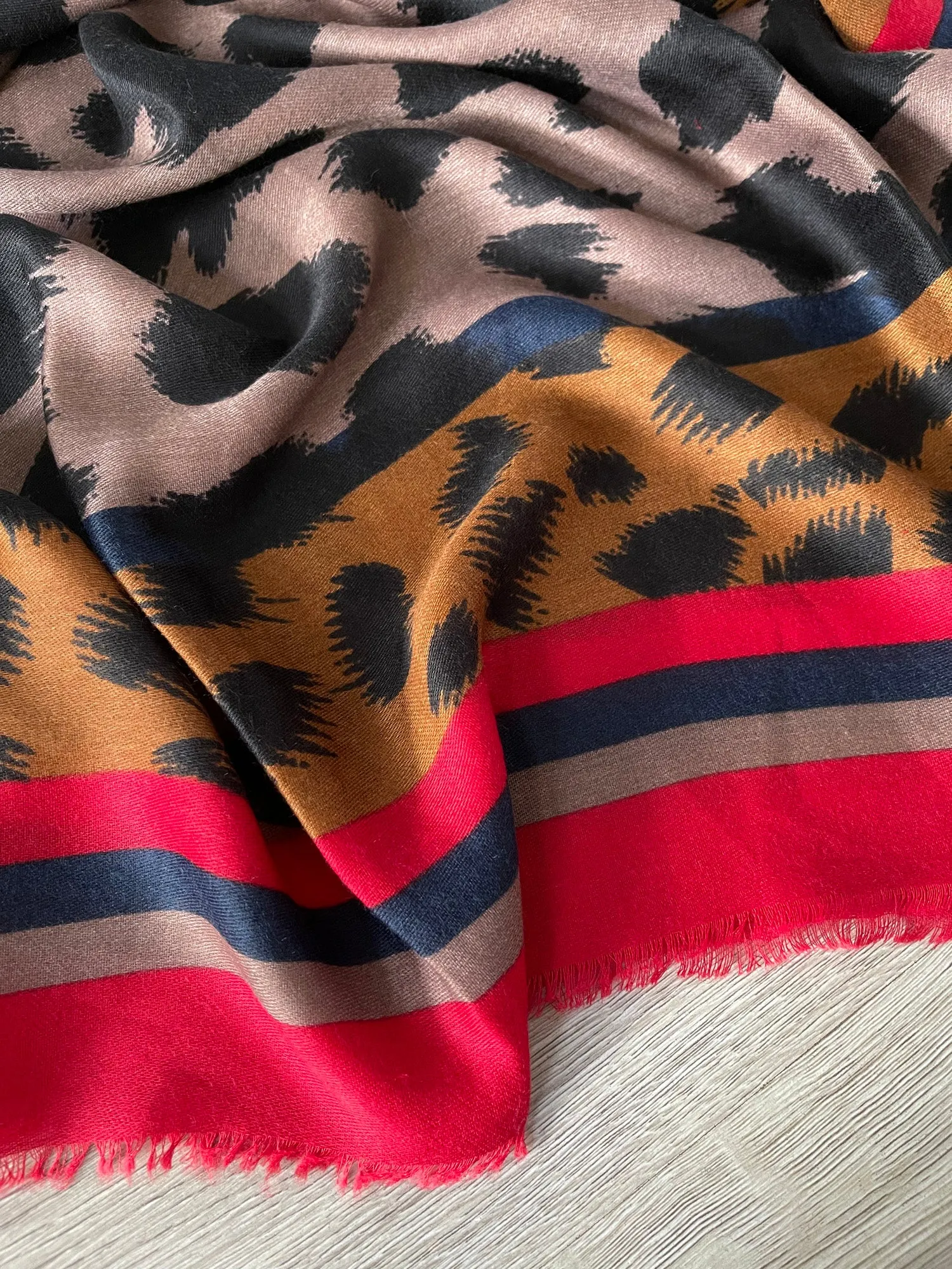 LARGE RED STRIPE LEOPARD PRINT SCARF