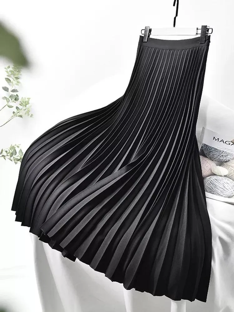 Luxury Pleated Skirt: Sophisticated High Waist Fashion for Women