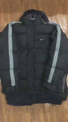 Nike puffer jackets and gilet (10 Pcs)