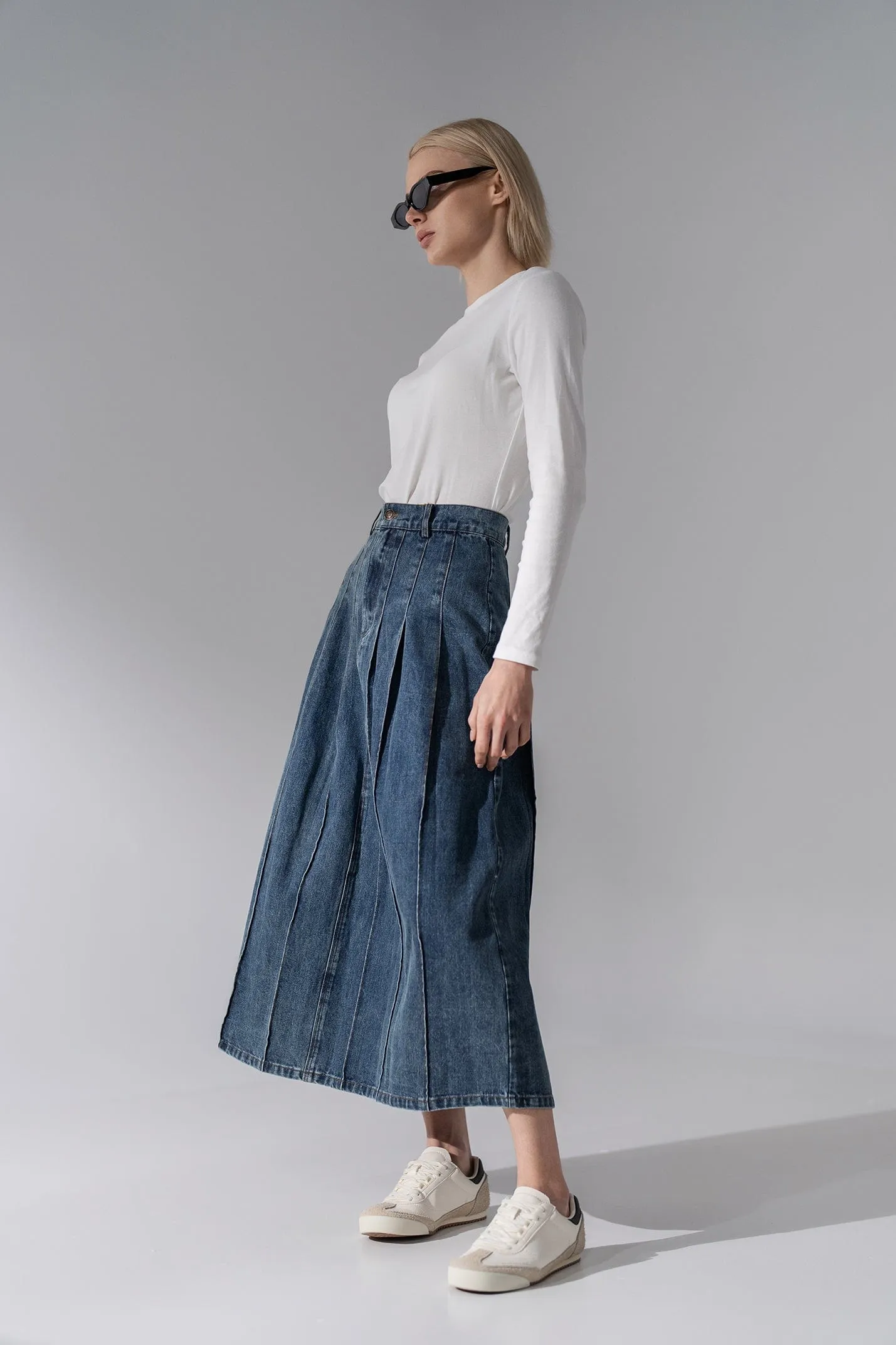 Stitched Pleated Skirt-Blue