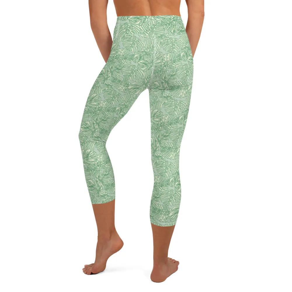 Yoga Capri Leggings in Green Palm Print