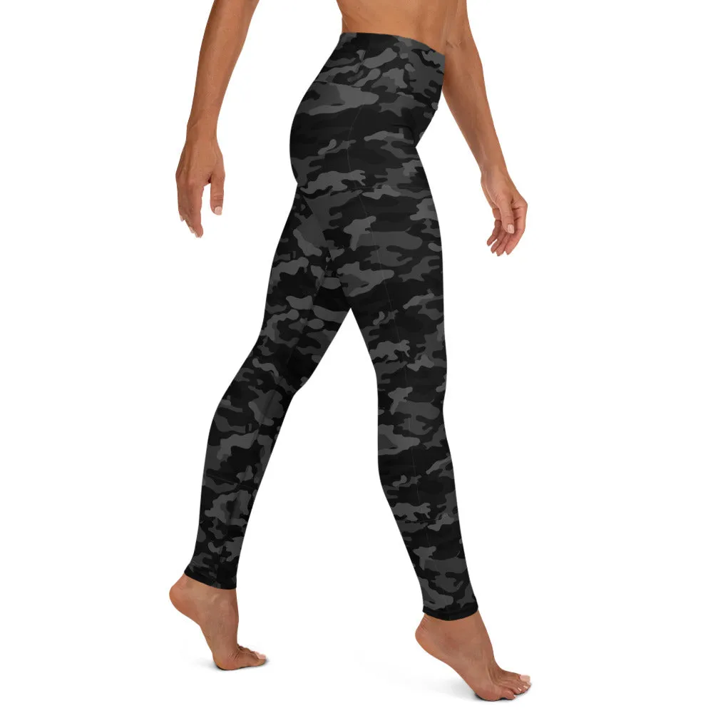 Yoga Leggings in Dark Grey Camo